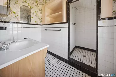 11 Paxton Road, West Hartford, CT 06107 - Photo 29