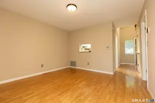9 Old N Stamford Rd, Stamford, CT 06905 - Photo 7