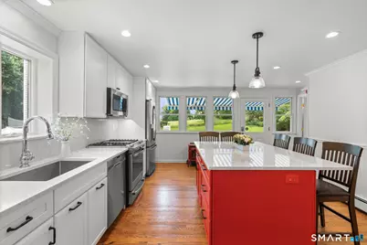 61 Raymond Street, Darien, CT 06820 - Photo 9
