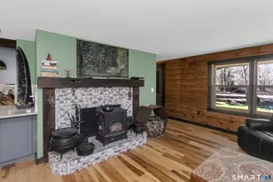174 S Grand St, Suffield, CT 06093 - Photo 15