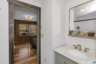 174 S Grand St, Suffield, CT 06093 - Photo 21