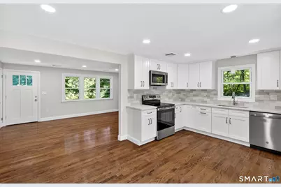 41 Piscitello Drive, Branford, CT 06405 - Photo 3