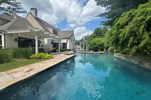 33 Mountain Farms Rd, West Hartford, CT 06117 - Photo 3