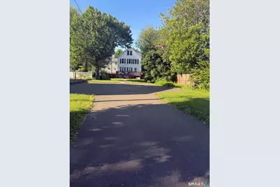 33 Macintosh Road, Norwalk, CT 06851 - Photo 3