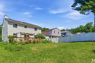 75 Burlington Rd, Farmington, CT 06085 - Photo 33