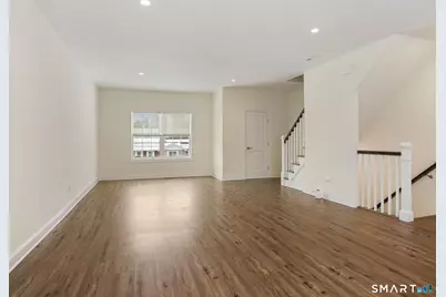 6 Beacon Square #2, Fairfield, CT 06825 - Photo 5