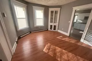 314 Capen St, Hartford, CT 06112 - Photo 5
