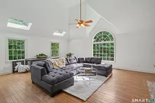 18 Bates Farm Ln, Darien, CT 06820 - Photo 23