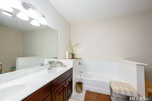36 Todd St, Hamden, CT 06518 - Photo 25