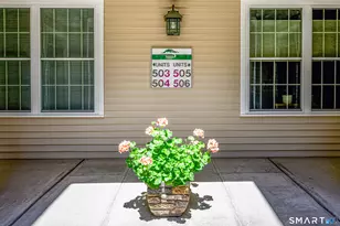 36 Todd St, Hamden, CT 06518 - Photo 3