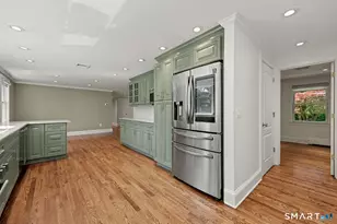 130 W Norwalk Rd, Norwalk, CT 06850 - Photo 9