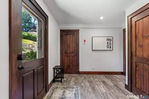 253 Tokeneke Rd, Darien, CT 06820 - Photo 3