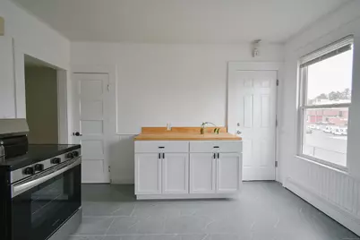 22 Kelley Street, Bristol, CT 06010 - Photo 7