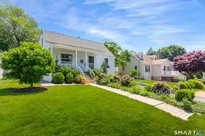 127 Moritz Place, Fairfield, CT 06824 - Photo 3