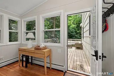 41 Ledgewood Drive, Norwalk, CT 06850 - Photo 17