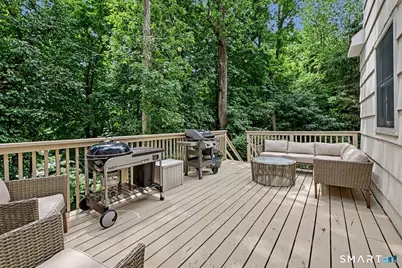 41 Ledgewood Drive, Norwalk, CT 06850 - Photo 33