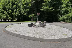 391 Main St, Deep River, CT 06417 - Photo 7