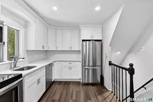 40 Sleepy Hollow Ln, Stamford, CT 06907 - Photo 5