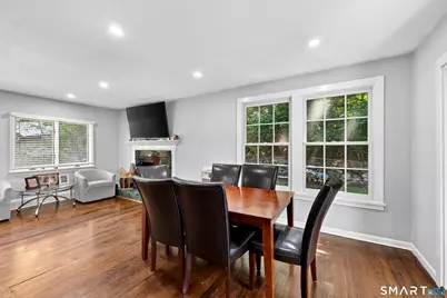 40 Sleepy Hollow Lane, Stamford, CT 06907 - Photo 11