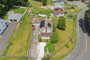 250 Bradley Ave, Waterbury, CT 06708 - Photo 29