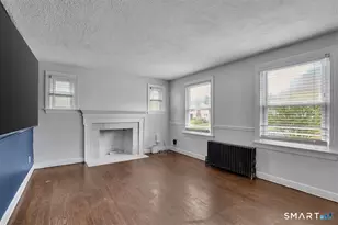 4 Robin Rd, Manchester, CT 06042 - Photo 3