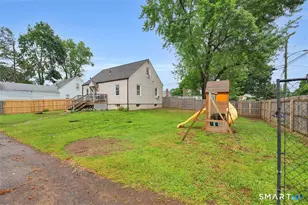 4 Robin Rd, Manchester, CT 06042 - Photo 23