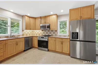75 Brinsmade Road, Hamden, CT 06514 - Photo 13