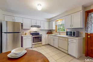127 Main St, East Hartford, CT 06118 - Photo 15