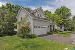 19 Revere Cir, Southbury, CT 06488 - Photo 3
