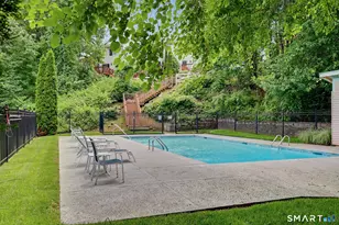 12 Camelot Dr, Norwalk, CT 06850 - Photo 3