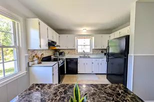 55 Sleepy Hollow Dr, Danbury, CT 06810 - Photo 11
