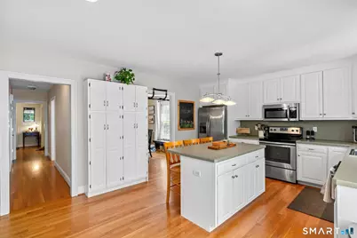 9 Summer Wind, Cromwell, CT 06416 - Photo 3