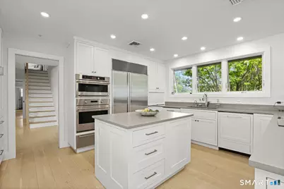 22 Northway, Greenwich, CT 06870 - Photo 9