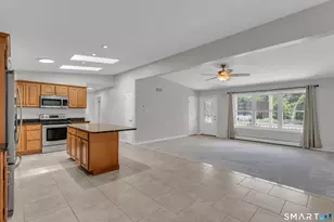 1175 S Main St, Middletown, CT 06457 - Photo 7