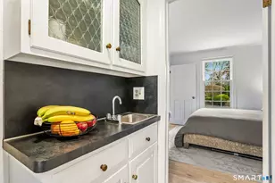 87 Dolphin Cove Quay, Stamford, CT 06902 - Photo 15