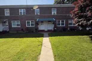 Ct A Bdlg 19 Unit 73 Ct, Bridgeport, CT 06610 - Photo 1