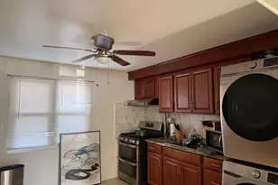 Ct A Bdlg 19 Unit 73 Ct, Bridgeport, CT 06610 - Photo 7