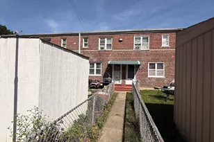 Ct A Bdlg 19 Unit 73 Ct, Bridgeport, CT 06610 - Photo 15