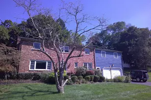 100 Rolling Ridge Rd, Hamden, CT 06518 - Photo 1