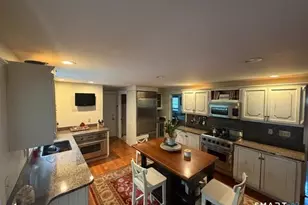 100 Rolling Ridge Rd, Hamden, CT 06518 - Photo 9