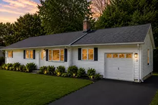 36 Norman Rd, Hamden, CT 06514 - Photo 3