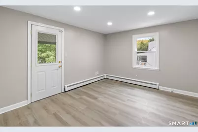 110 Greenwood Drive, Manchester, CT 06042 - Photo 11