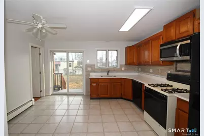 135 Ridgeley Avenue, Fairfield, CT 06825 - Photo 3