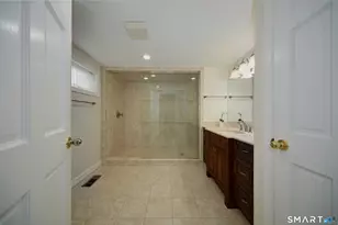 19 Pine Tree Dr, Stamford, CT 06906 - Photo 19