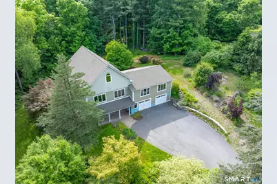 13 Windaway Road, Bethel, CT 06801 - Photo 3