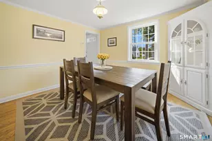 17 Hilltop Dr, West Hartford, CT 06107 - Photo 11