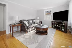 17 Hilltop Dr, West Hartford, CT 06107 - Photo 5