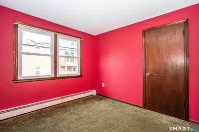 37 Rutherford Street, New Britain, CT 06051 - Photo 9