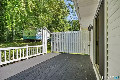 912 Route 163 Route, Montville, CT 06370 - Photo 19