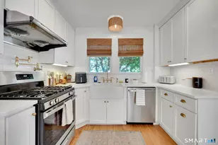91 Jerusalem Hill, Trumbull, CT 06611 - Photo 11